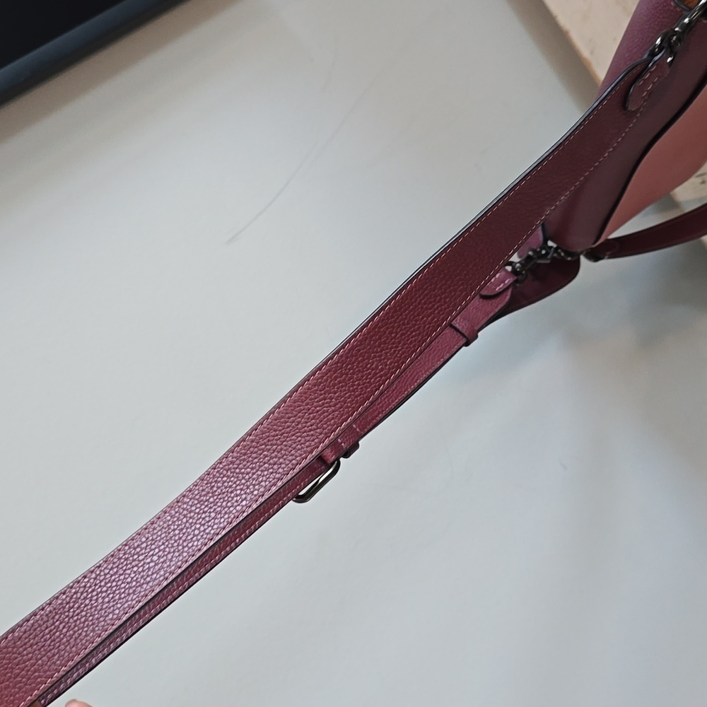 Coach Tabby Leather Shoulder Bag 26 - Picture 15 of 16